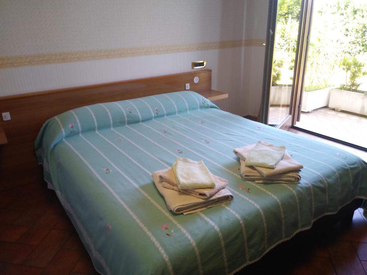 Casa Degli Ulivi Hotel Tivoli Buitenkant foto