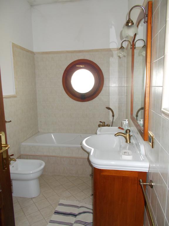 Casa Degli Ulivi Hotel Tivoli Kamer foto